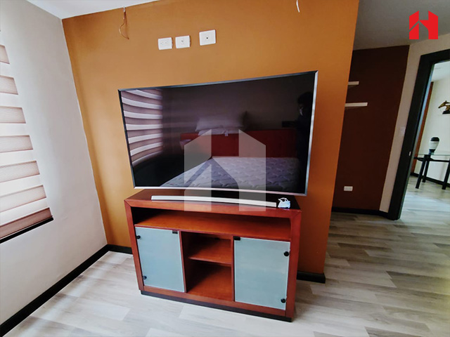 Vendo en Cuenca – Sector Av. 10 de Agosto Edificio Comercial Rentero con producción mensual $6000 (ED3901)