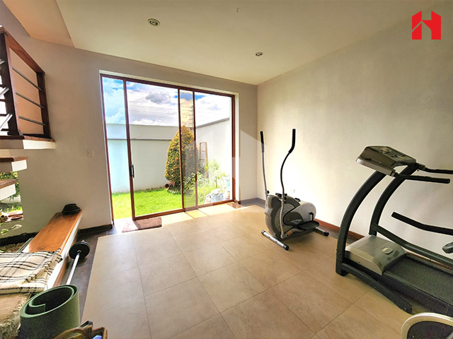 Vendo casa en Cuenca – sector Las Pencas (CV3956)