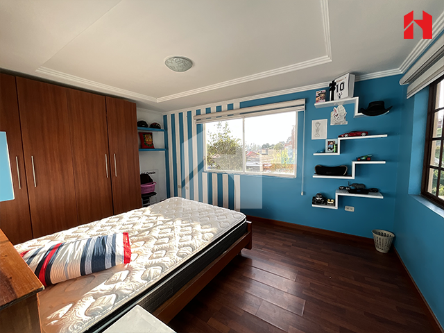 Vendo amplia casa en #Cuenca – Sector Y Cebollar (CV3971)