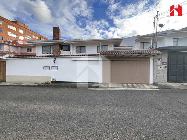 Vendo casa en Cuenca – sector Av. Ordoñez Lasso (CV3989)