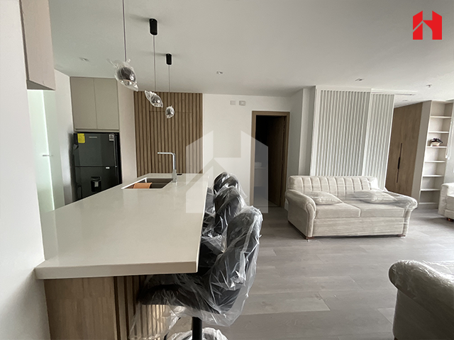 Vendo suite excelente ubicación en Cuenca –  sector Av. de las Américas (DP4008)