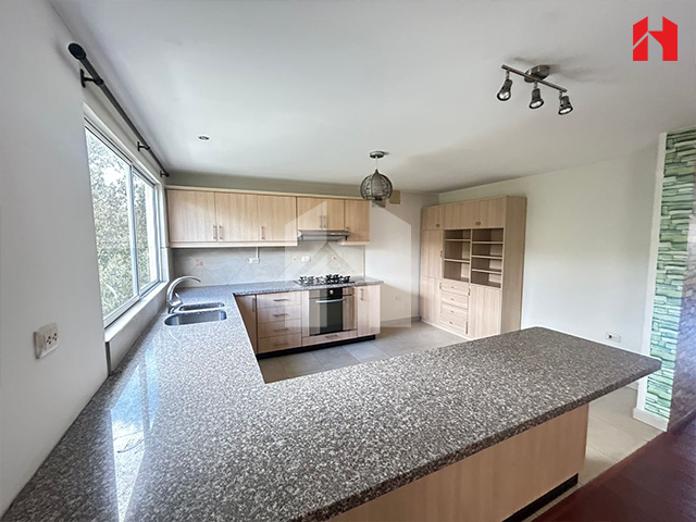 Vendo Casa Dentro De Condominio En Cuenca – Sector Los Cerezos (CV3993)