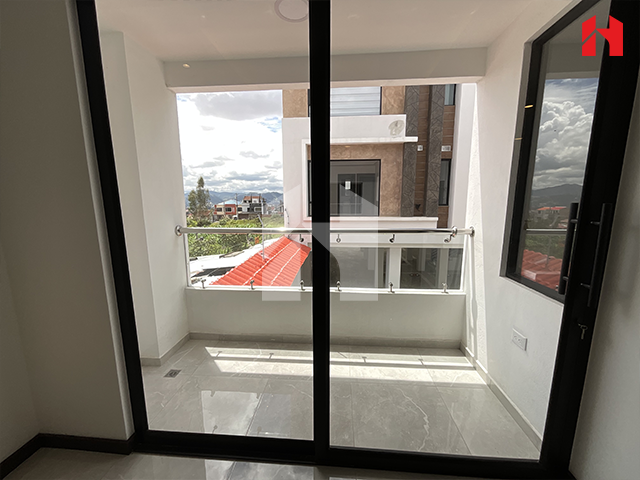 Rento en Cuenca – Sector Cesar Andrade vía Balzay (AR4006)