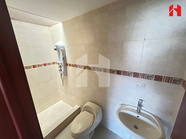 Vendo Casa Dentro De Condominio En Cuenca – Sector Los Cerezos (CV3993)