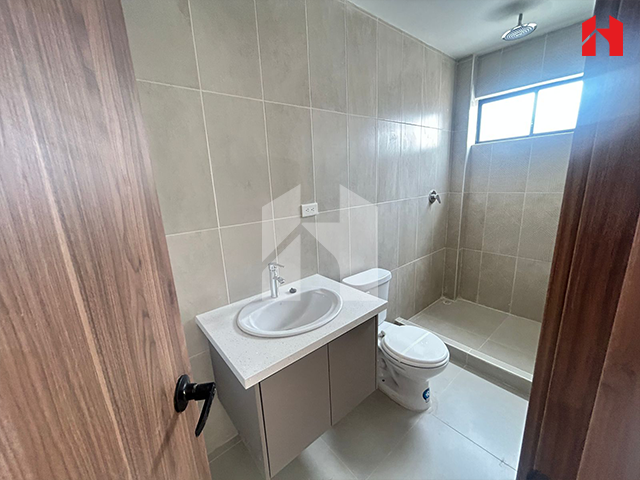 Vendo casa rentera en Cuenca – sector Racar Plaza (CC3957)