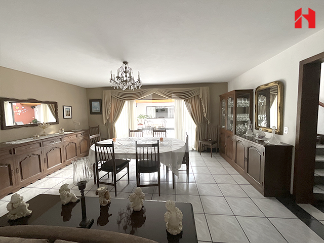 Vendo casa en Cuenca – sector Av. Ordoñez Lasso (CV3989)