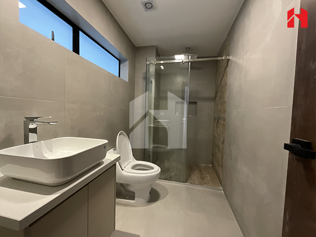 Vendo suite excelente ubicación en Cuenca – sector Av. de las Américas (DP4009)