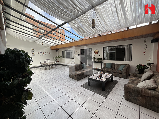 Vendo casa en Cuenca – sector Av. Ordoñez Lasso (CV3989)