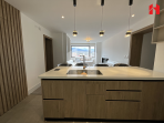 Vendo suite excelente ubicación en Cuenca –  sector Av. de las Américas (DP4008)