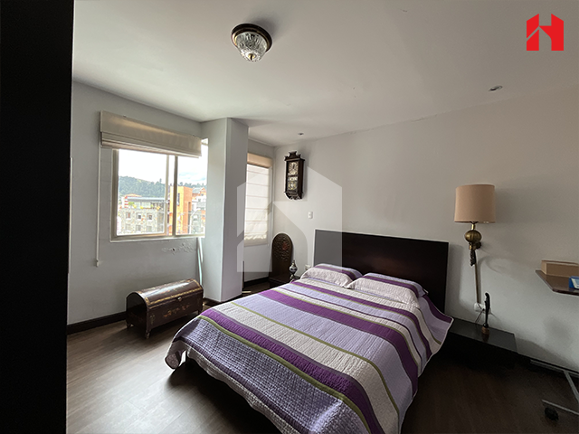 Vendo departamento en Cuenca sector Paucarbamba (DP4023)