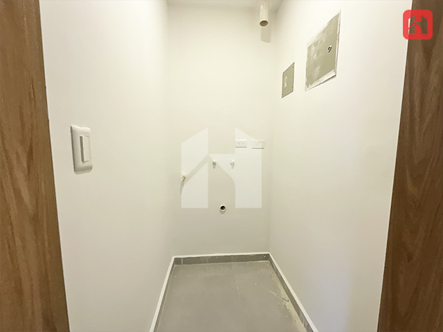 Vendo casa en Cuenca sector Mall de Racar. Aplica crédito VIP (CV3814)