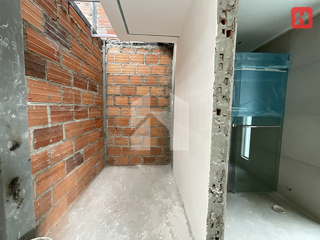 Vendo casa moderna en Cuenca – EMOV MISICATA (CV3906)