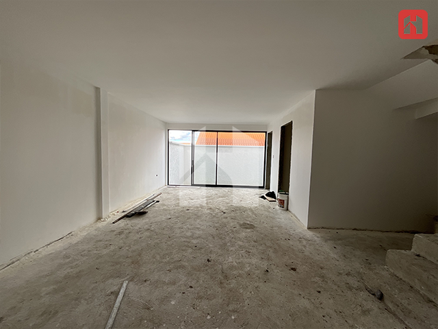 Vendo casa moderna en Cuenca – EMOV MISICATA (CV3906)