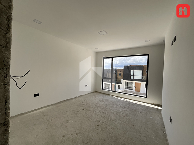 Vendo casa en Cuenca sector Misicata-aplica crédito VIP (CV3995)