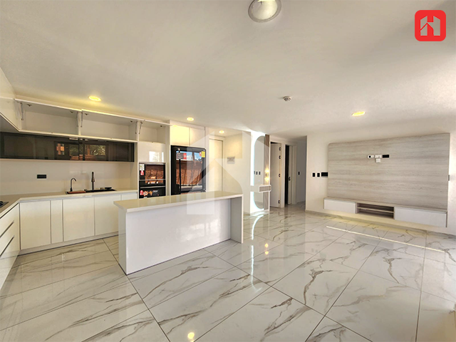 Vendo departamento de lujo en Cuenca – sector El Batán (DP4054)