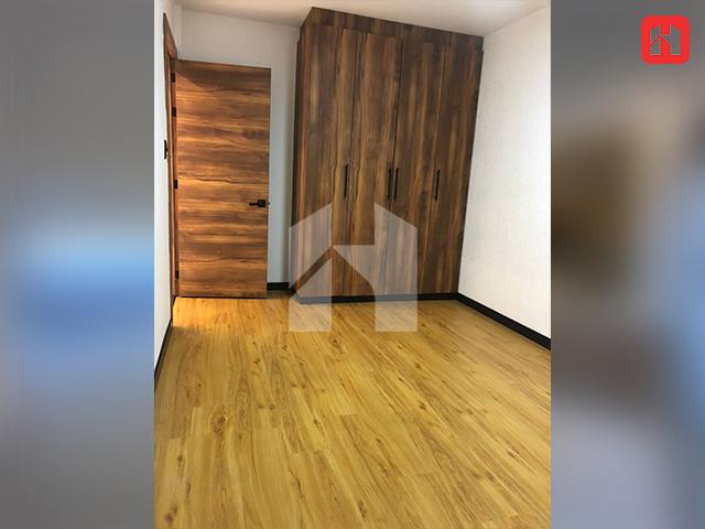 Vendo casa rentera de 3 departamentos en Cuenca – sector Feria Libre (CC4050)