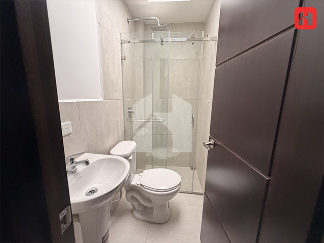 Vendo casa en Cuenca – sector Mall de Racar (CV4039)