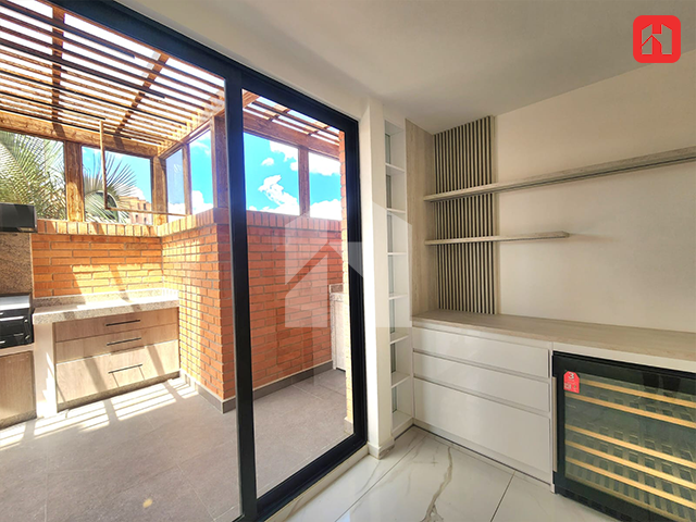 Vendo departamento de lujo en Cuenca – sector El Batán (DP4054)