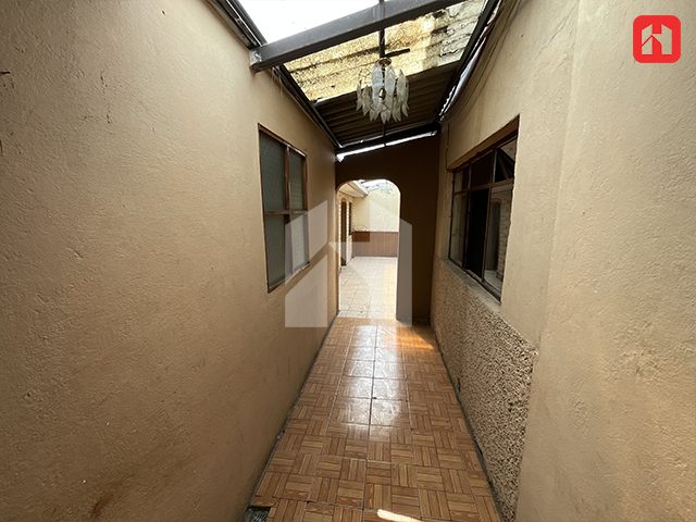 Vendo casa en #Cuenca – Sector Colegio Manuel J. Calle (CV4051)