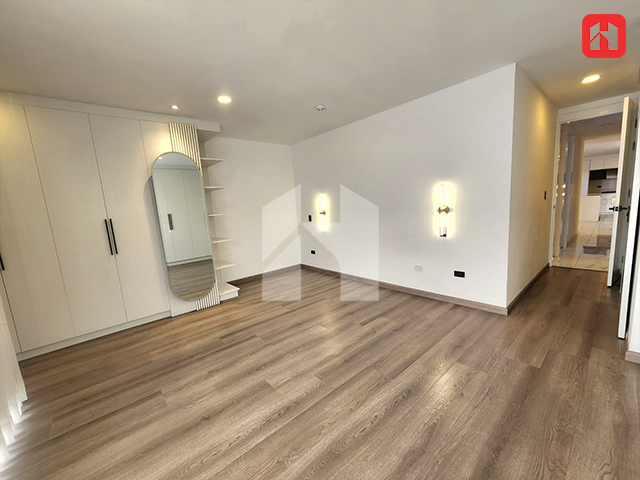 Vendo departamento de lujo en Cuenca – sector El Batán (DP4054)