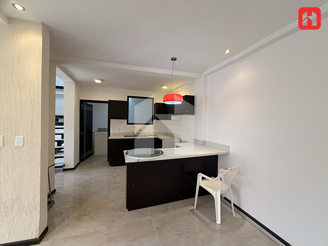 Vendo casa en Cuenca – sector Mall de Racar (CV4039)