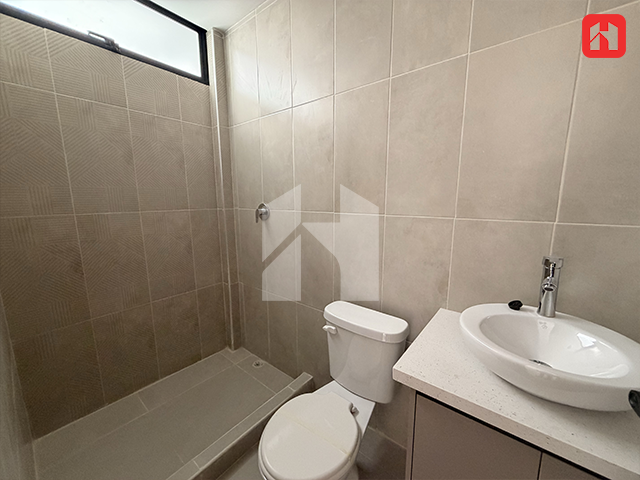 Vendo casa rentera en Cuenca – sector Racar Plaza (CC3957)