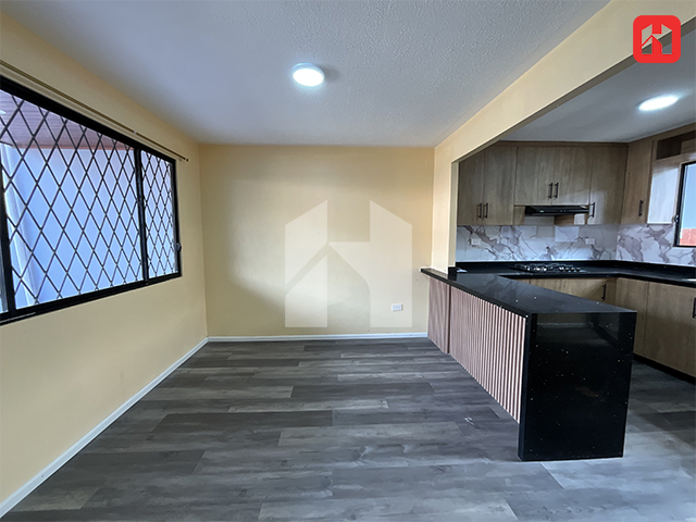 Vendo casa rentera en #Cuenca – Sector Mall de Racar (CC4063)