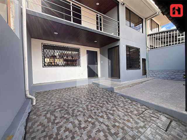Vendo casa rentera en #Cuenca – Sector Mall de Racar (CC4063)