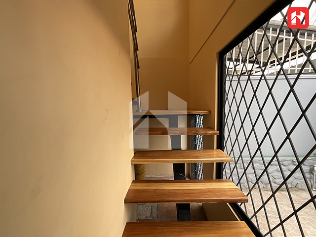 Vendo casa rentera en #Cuenca – Sector Mall de Racar (CC4063)