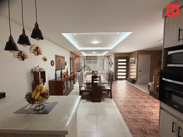 Vendo casa dentro de condominio en Cuenca – sector Ricaurte (CV4062)