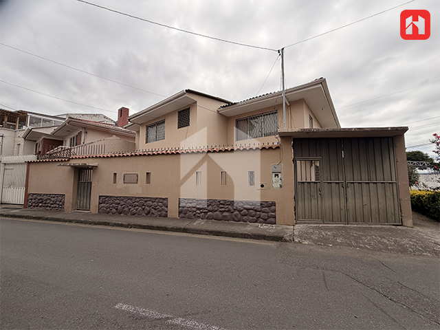 Vendo casa en Cuenca – Sector Coliseo Jeferson Pérez (CV4075)