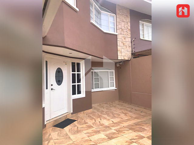 Vendo casa en Cuenca – Sector Calle Roma (CV4068)