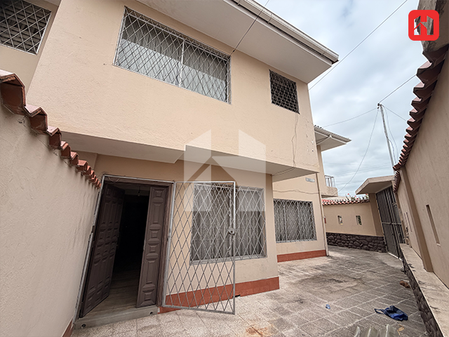 Vendo casa en Cuenca – Sector Coliseo Jeferson Pérez (CV4075)