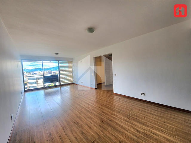 Vendo departamento en Cuenca – Sector Gran Colombia, Zona Rosa (DP4078)