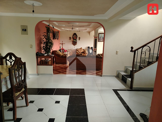 Vendo casa con amplio terreno en Tarqui – Sector El Verde (CV4077)