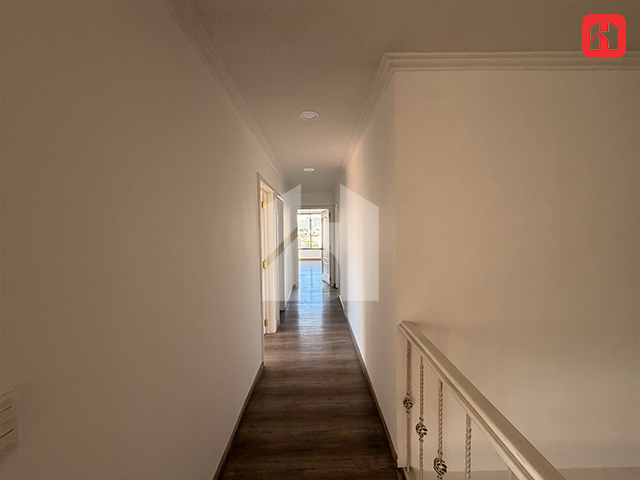 🏡 Vendo Departamento triplex en Cuenca – Sector el Punto  (DP3938)