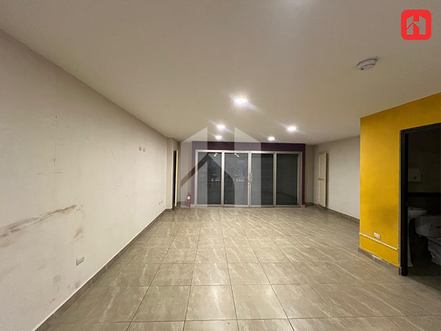 Vendo local comercial en Cuenca – Sector Diario el Mercurio(LC4065)