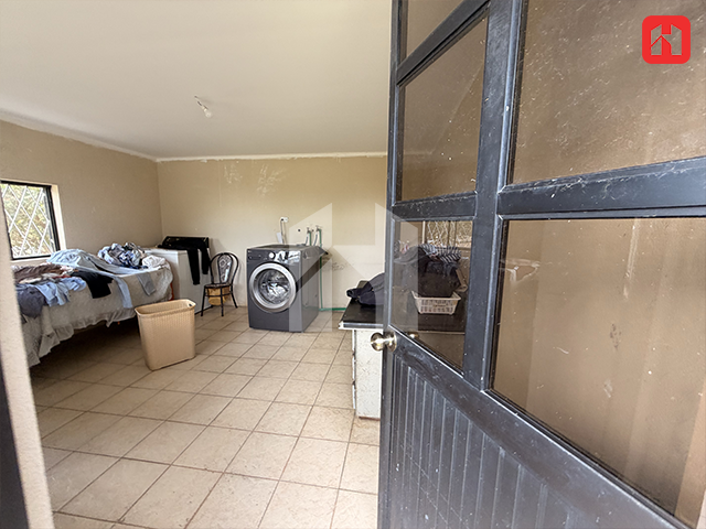 Vendo terreno con casa en Cuenca – Sector Challuabamba (ST4074)