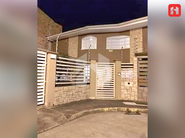 Vendo casa en Cuenca – Sector Calle Roma (CV4068)