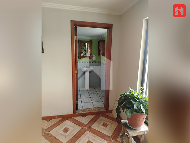 Vendo casa con amplio terreno en Tarqui – Sector El Verde (CV4077)