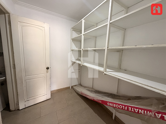 🏡 Vendo Departamento triplex en Cuenca – Sector el Punto  (DP3938)