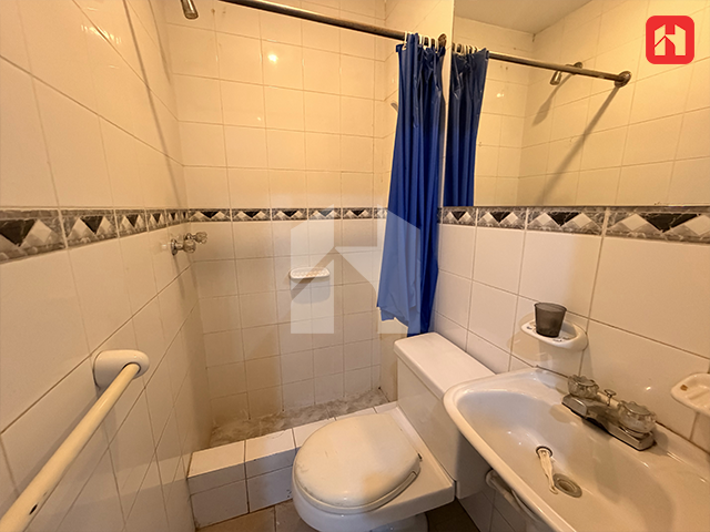 🏡 Vendo Departamento triplex en Cuenca – Sector el Punto  (DP3938)