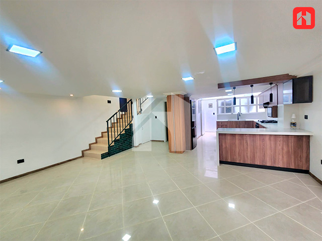 Rento departamento dúplex semi amoblado en Cuenca – Sector Ordoñez Lasso (AR4105)