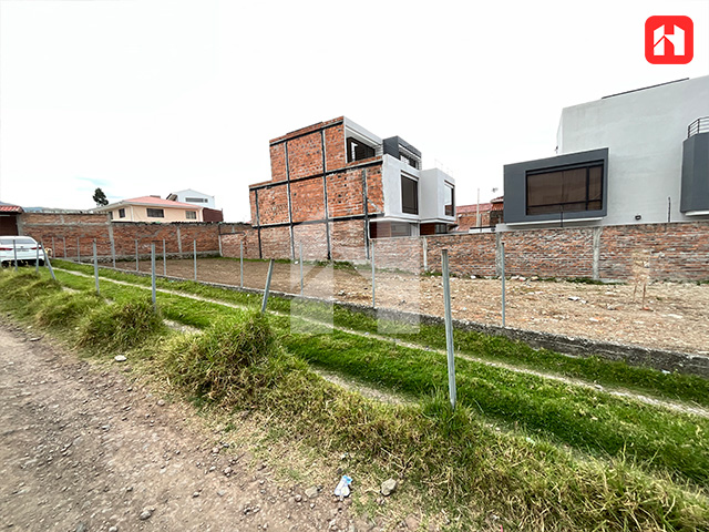 Vendo terreno en Cuenca sector Río Amarillo (ST4130)