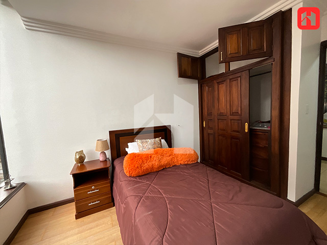 Rento departamento amoblado en Cuenca – Sector Av. Ordoñez Lasso (AR4108)