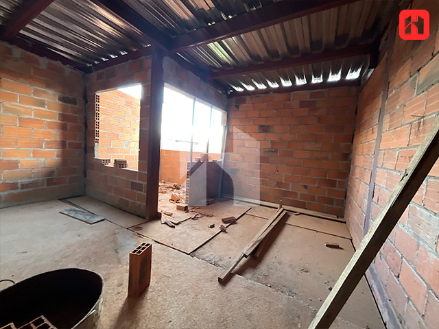 Vendo casa rentera en Cuenca sector Basílica (CC4123)