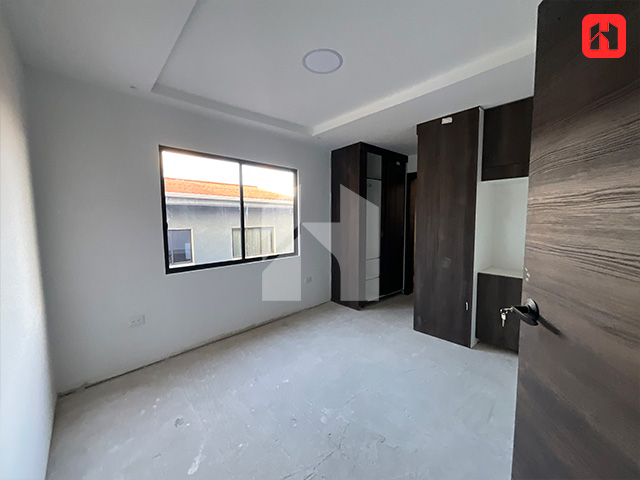 Vendo casa rentera en Cuenca sector Basílica (CC4124)