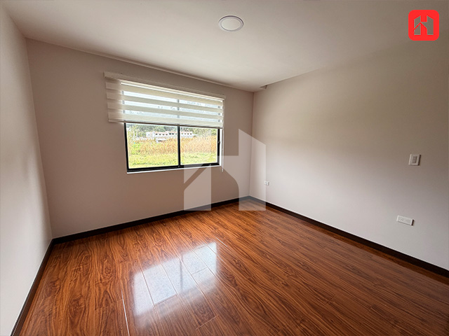 Vendo casa dentro de Condominio en Cuenca – Sector Ochoa León (CV4097)