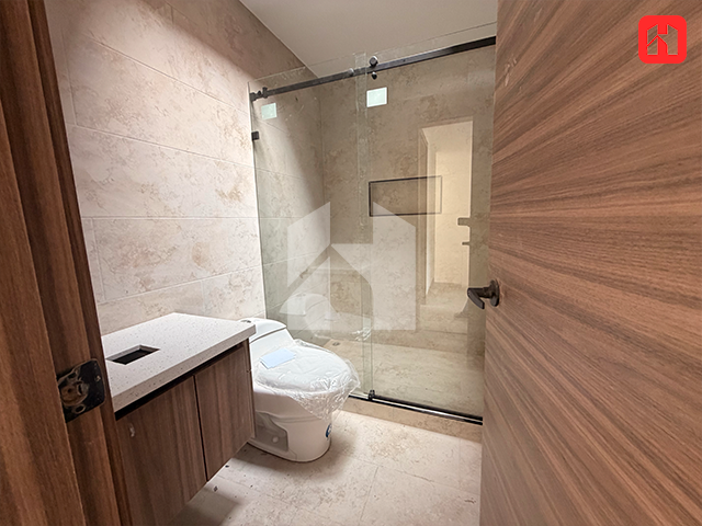 Vendo casa dentro de urbanización privada en Cuenca – Sector Ochoa León(CV4085)