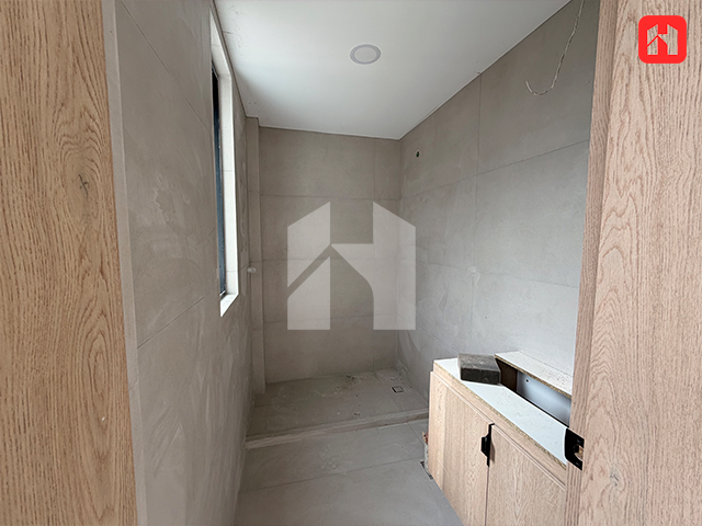 Proyecto Inmobiliario de Lujo en Cuenca – Calle Roma (CV3826)